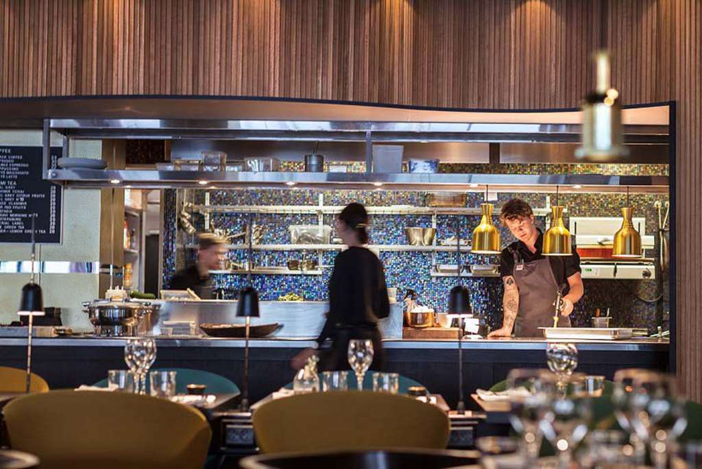 Vox Hotel Jonkoping Nhà hàng bức ảnh